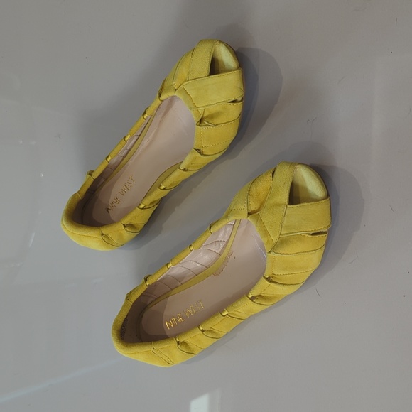 Nine West Yellow Suede Flats - Picture 2 of 11